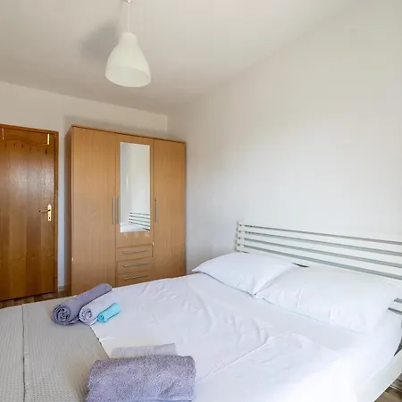 Under The Rock Apartamento