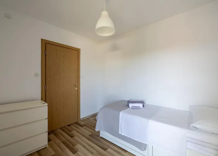 Apartament Under The Rock Split